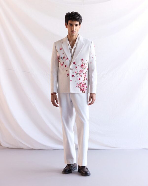 Men's White Floral Embroidered Blazer